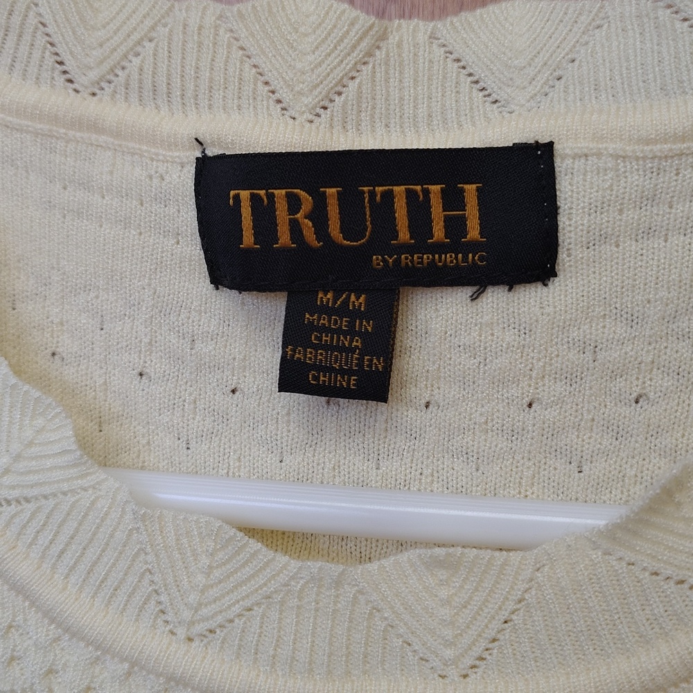 Truth Ivory Knit Short Sleeve Sweater Top - Picture 7 of 11